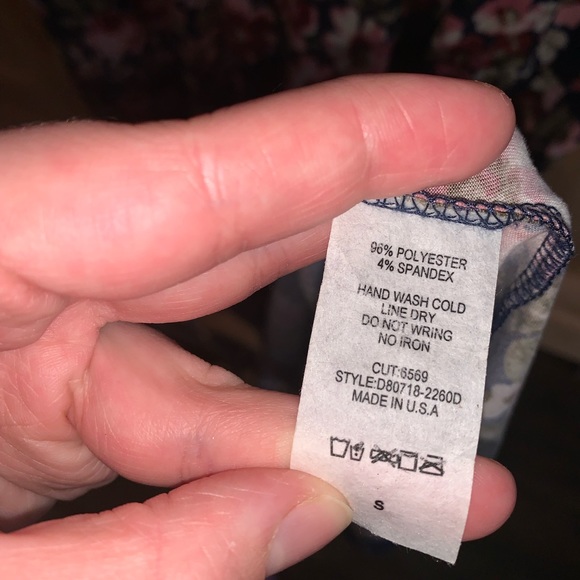 Alison Grace 3/4 sleeve floral modest pocket maxi dress size S - Picture 4 of 4